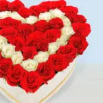Engaging Roses In A Heart Marbled Box 2 03 (29)