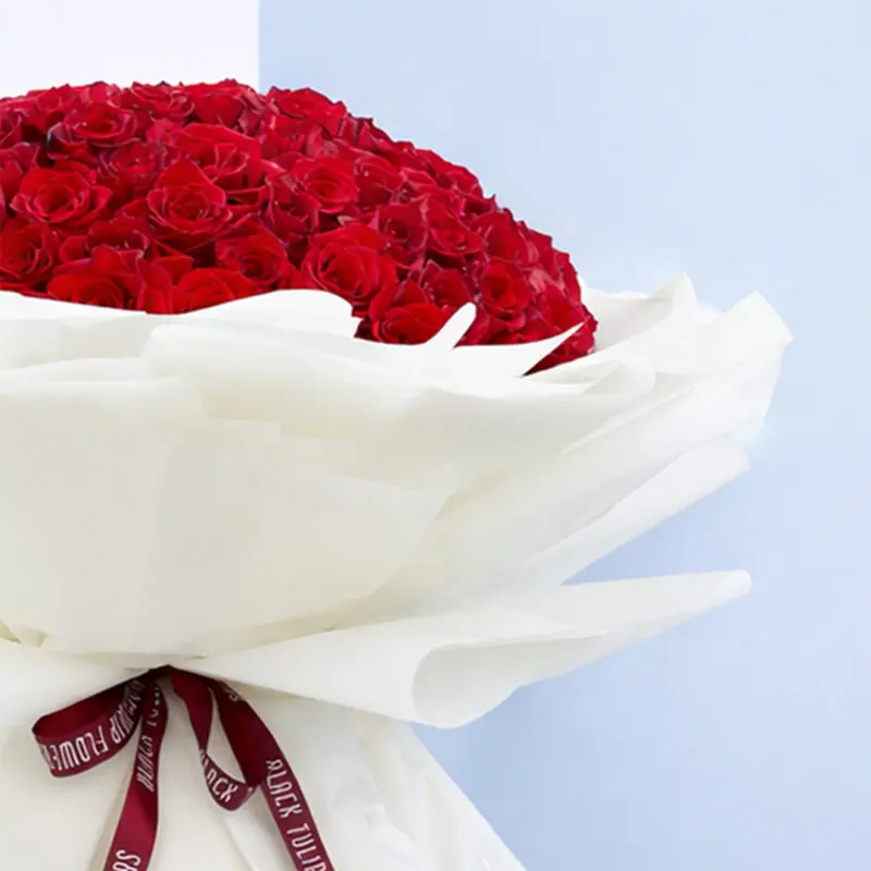 large red roses bouquet 2026 02