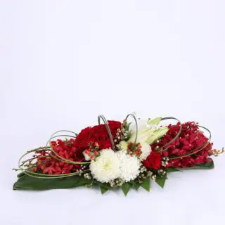 LONG AND LOW ARRANGEMENT - Red & White Theme