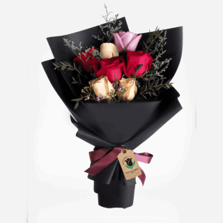 Roses Delight Black Wrap Bouquet