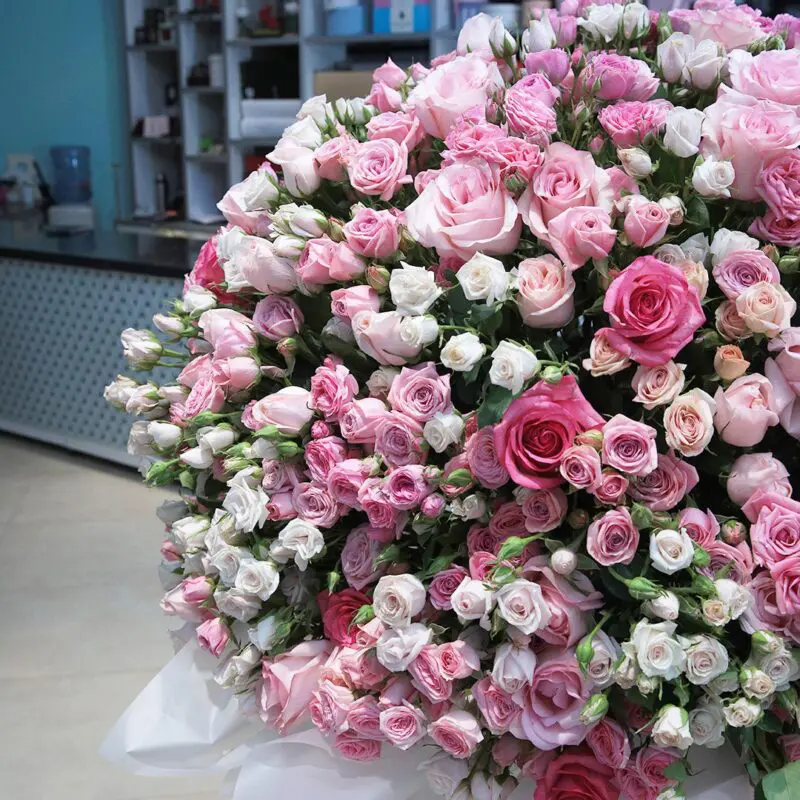 The Spectacular Spray Rose Bouquet (3) The Spectacular Spray Rose Bouquet by Black Tulip Flowers