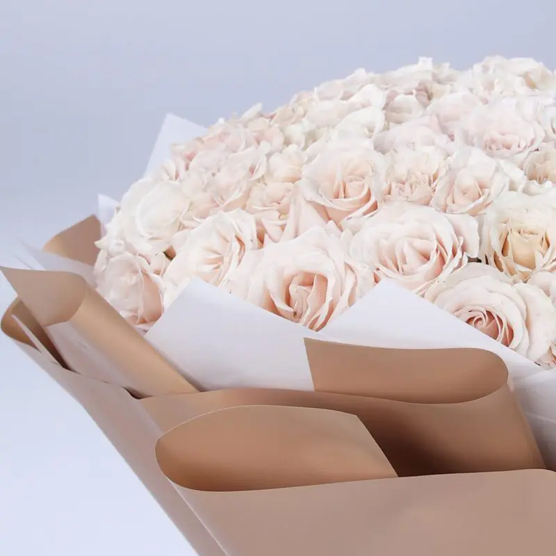 Creamy Bouquet (4) Creamy Bouquet by Black Tulip Flowers
