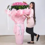 250 Outstanding Purple Roses 1 grand-250-purple-rose-bouquet.jpg