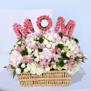 MOM Blooms