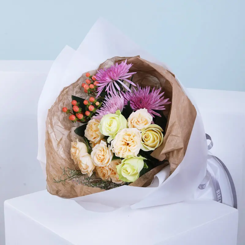 The Amor Bouquet 2