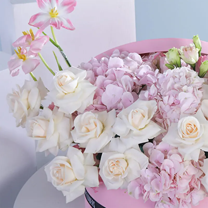 pastel-serenade-centerpiece_2026_05 pastel serenade centerpiece 2026 05