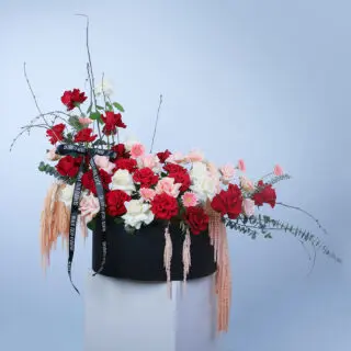 Lavish Mixed Rose Box
