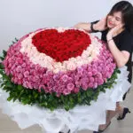 Stunning Large Rose Bouquet 4 03