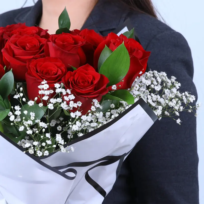 15-red-roses-box-2026_03 15 red roses box 2026 03