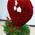 Romantic Rose Heart with Orchids 3 04