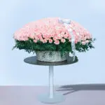 lavish-pink-roses-display