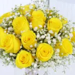 20 Yellow Roses in Vase 3 4