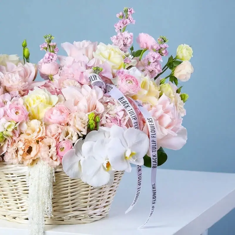 luxury-pastel-rose-hydrangea-basket-25_03 luxury pastel rose hydrangea basket 25 03