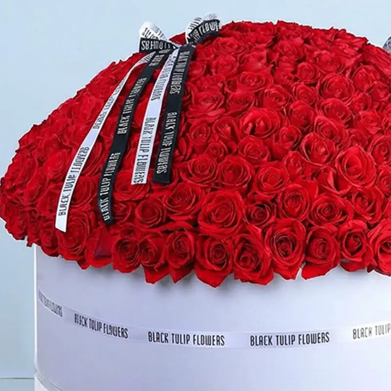 400-red-roses-box_02 400 red roses box 02