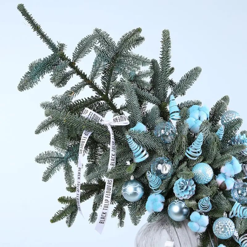 blue-nobilis-christmas-vase_02 blue nobilis christmas vase 02
