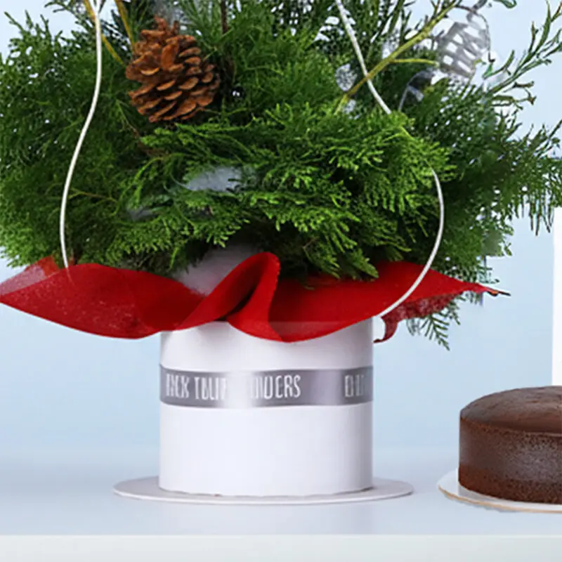 christmas-jenifer-leaves-plum-cake-combo_04 christmas jenifer leaves plum cake combo 04