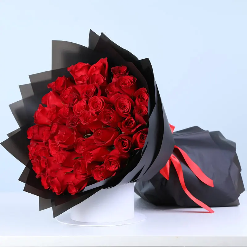 premium red roses bouquet black wrap 05