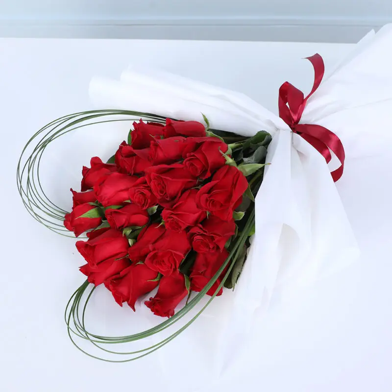20-red-roses-heart-style_02 20 red roses heart style 02