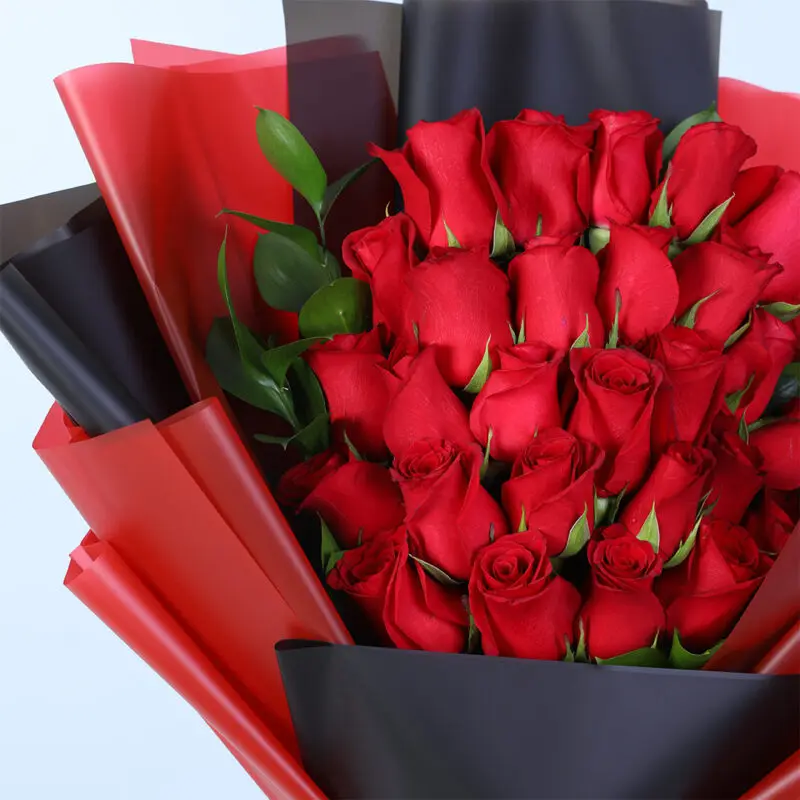 25 Roses Bouquet with Ruscus | Valentine’s Day Red Roses