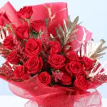 Golden Romance Red Roses_02