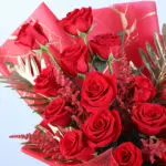 Golden Romance Red Roses_04