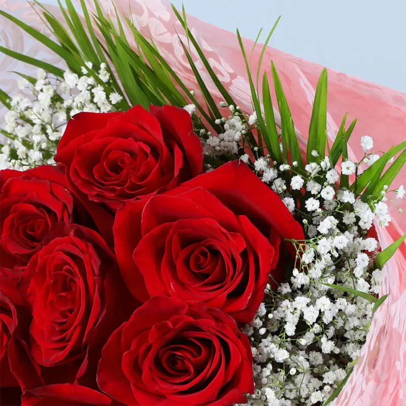 love-red-roses-ferrero-rocher_04 love red roses ferrero rocher 04