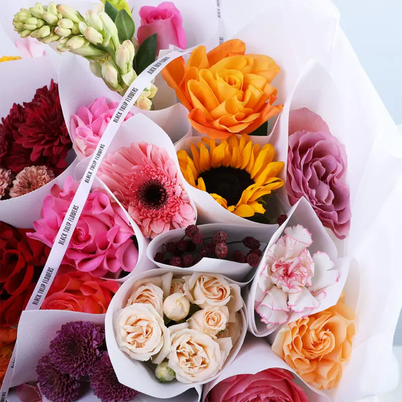 mixed flowers bouquet roses sunflower 03