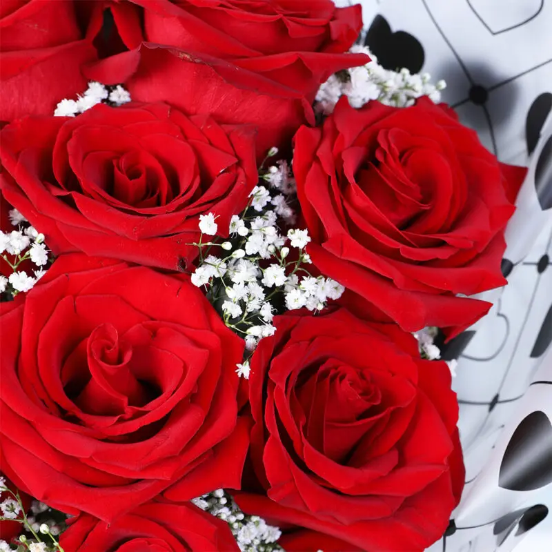 red rose bouquet with ferrero 16pcs box 04