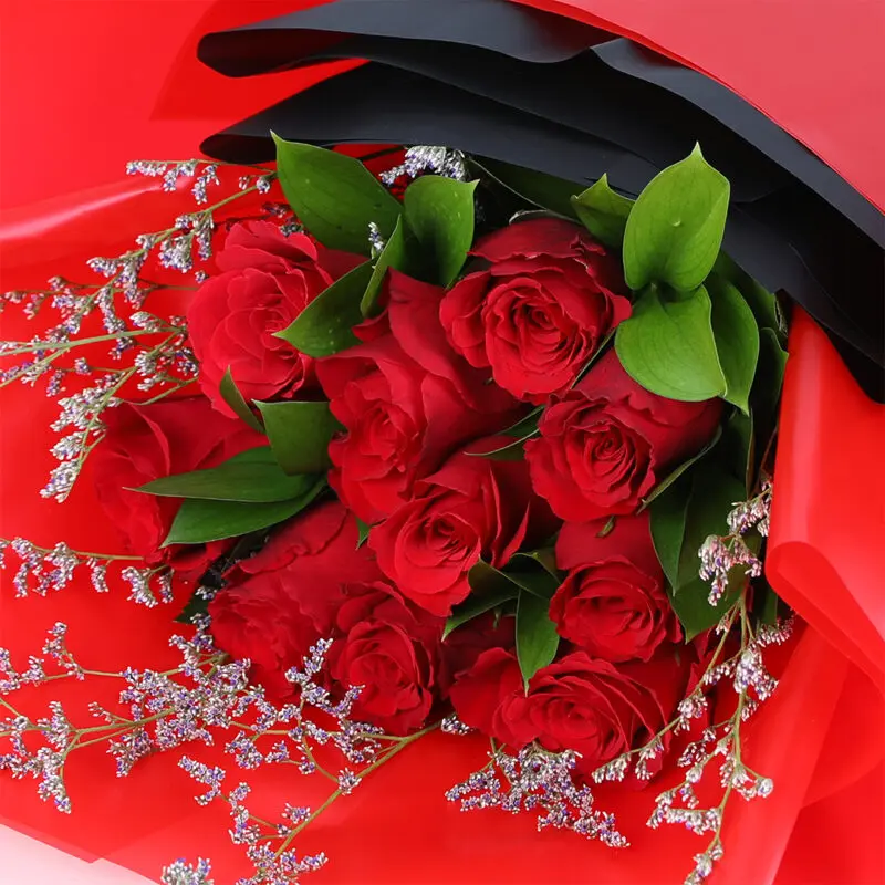 red-roses-bouquet-red-black-wrap_03 red roses bouquet red black wrap 03