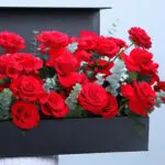 red-roses-executive-box-arrangement_03