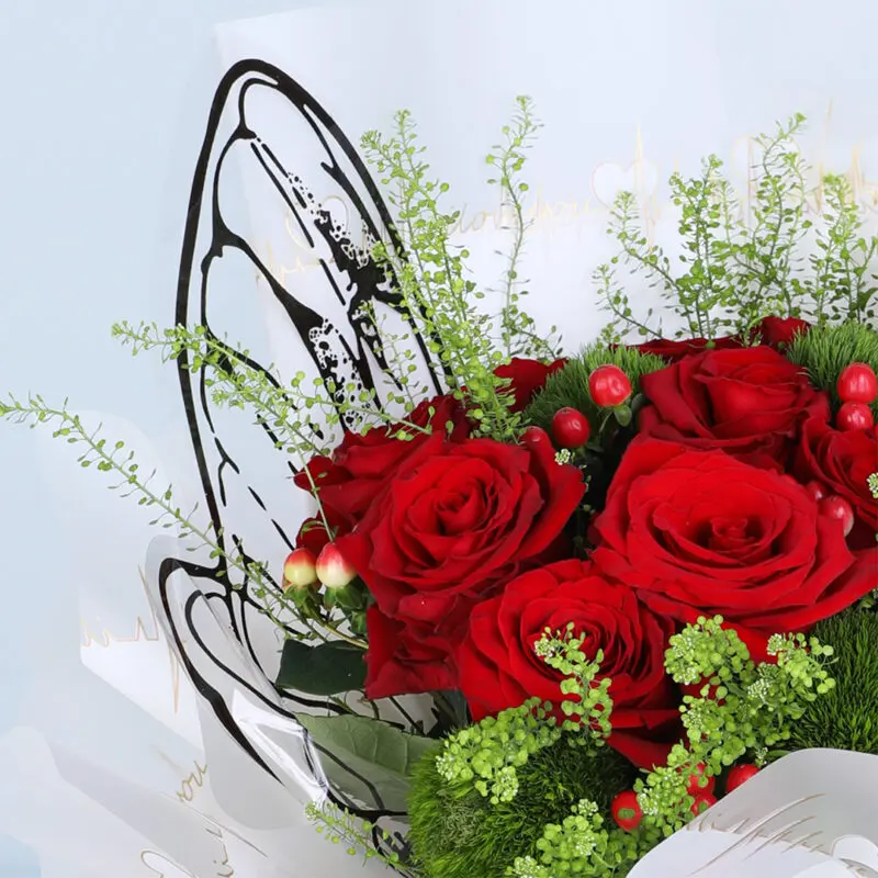 red-roses-signature-bouquet_05 red roses signature bouquet 05