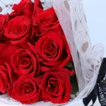 valentine-15-red-roses-heart-wrap_03