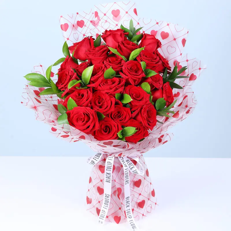 valentines-heart-wrap-red-roses-bouquet_03 valentines heart wrap red roses bouquet 03