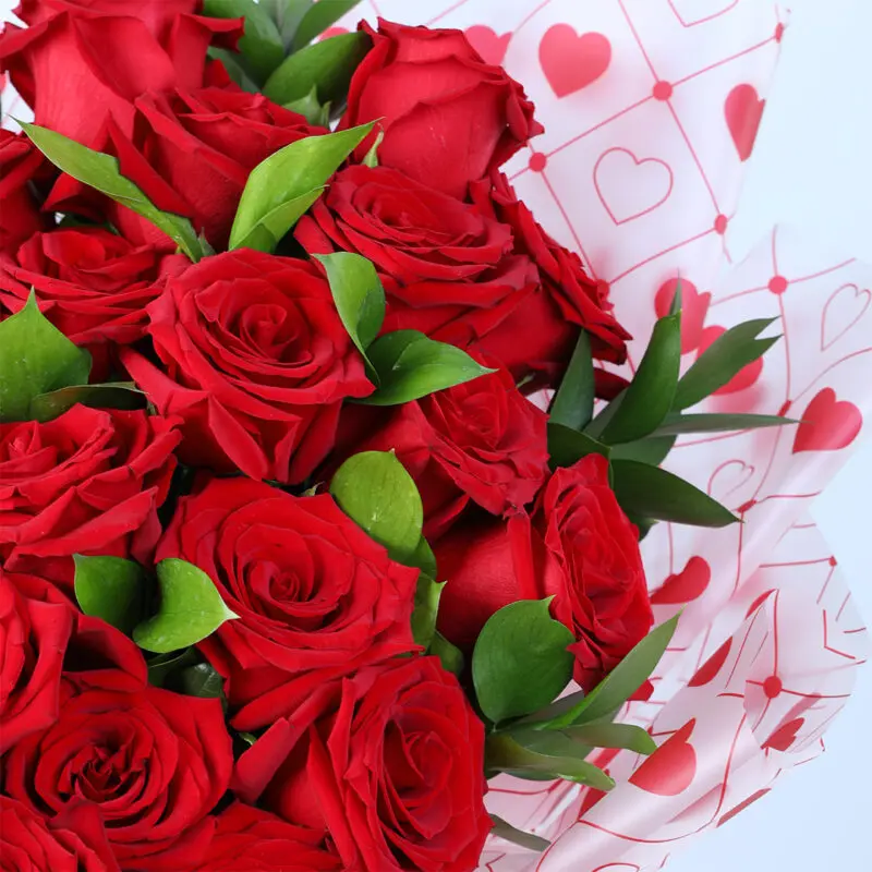 valentines-heart-wrap-red-roses-bouquet_05 valentines heart wrap red roses bouquet 05