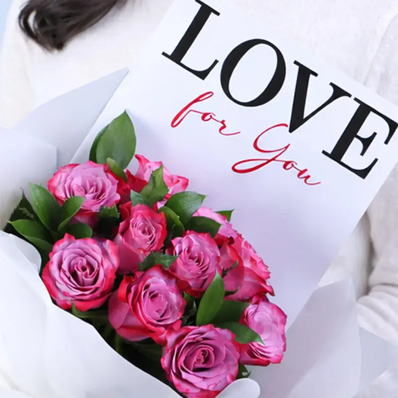 purple-roses-message-card-bouquet-valentines_02 purple roses message card bouquet valentines 02
