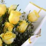 Yellow Roses & Ferrero Box 4 yellow-roses-bouquet-ferrero-combo_04