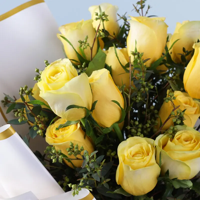 yellow-roses-bouquet-lindt_05 yellow roses bouquet lindt 05