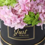 chic-floral-arrangement-luxury-box_04