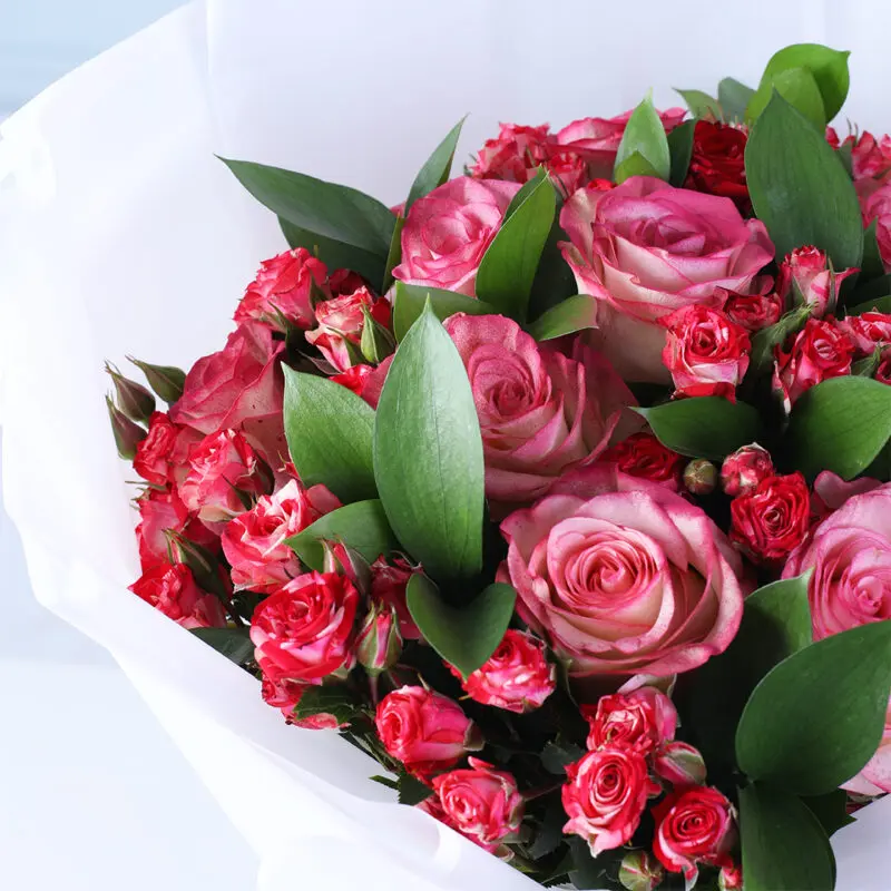 elegant pink flower bouquet 04