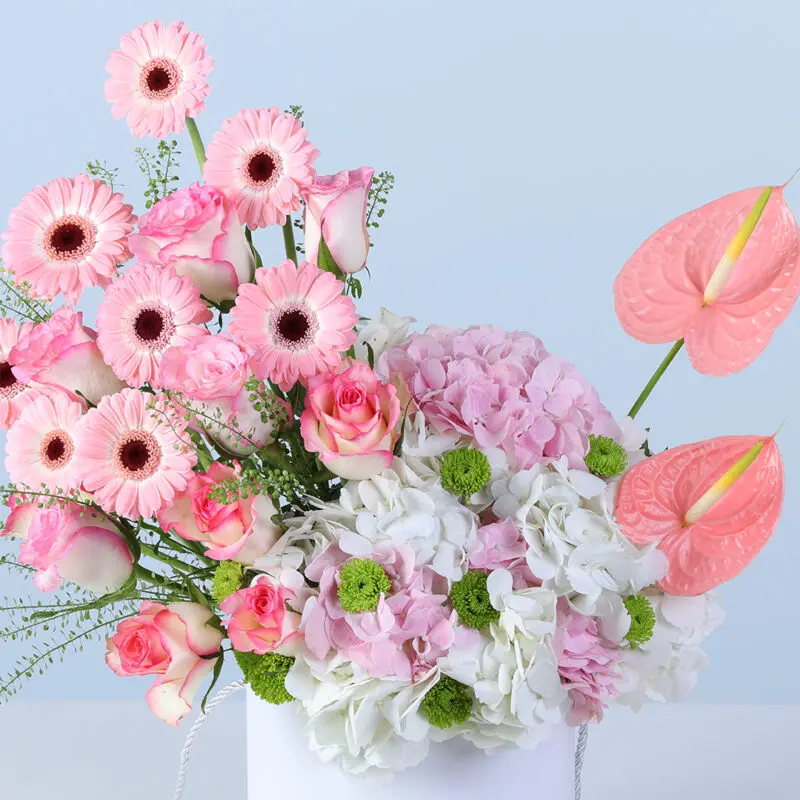 pastel-mixed-floral-arrangement-white-box_02 pastel mixed floral arrangement white box 02