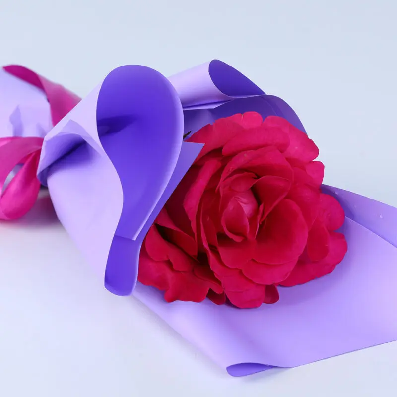 single dark pink rose bouquet 04