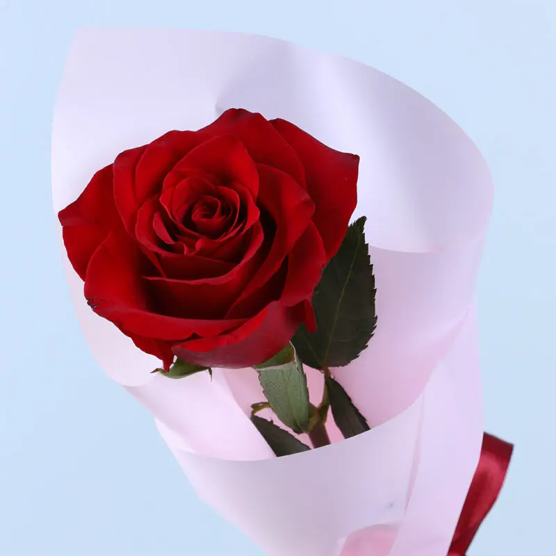 single red rose bouquet 03