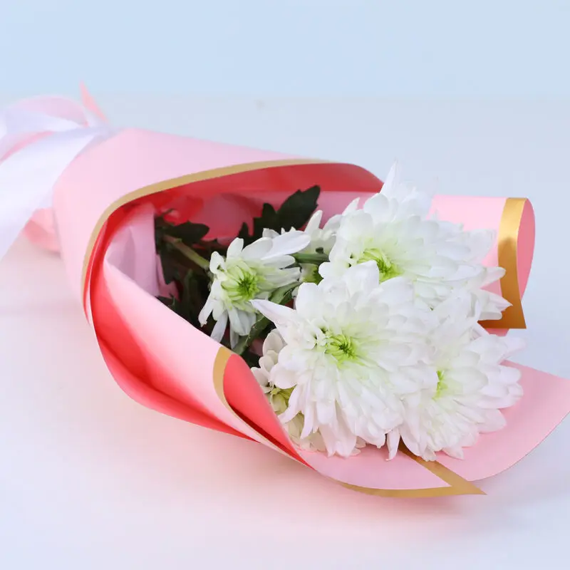 single-white-chrysanthemum-bouque_04 single white chrysanthemum bouque 04