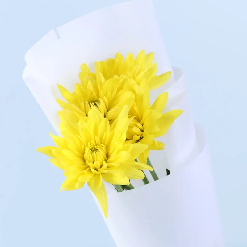 single-yellow-chrysanthemum-bouquet_03 single yellow chrysanthemum bouquet 03