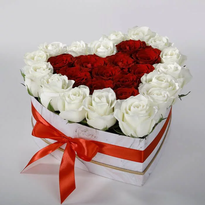 White discount roses delivery