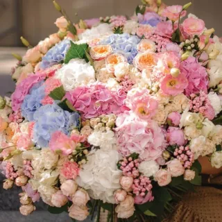 BTF Home 56 appetizing luxury hand bouquet 1 2 jpg