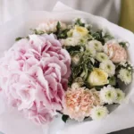 astounding_hand_bouquet_2_.jpg