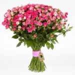 bouquet-of-dark-pink-spray-roses.png