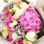 bunch_of_mix_flowers_with_pink_hydrangeas.png