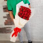 fascinating_love_of_red_roses.png